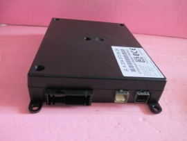 Mercedes Benz - Satellite Radio Receiver - 204 870 54 26
